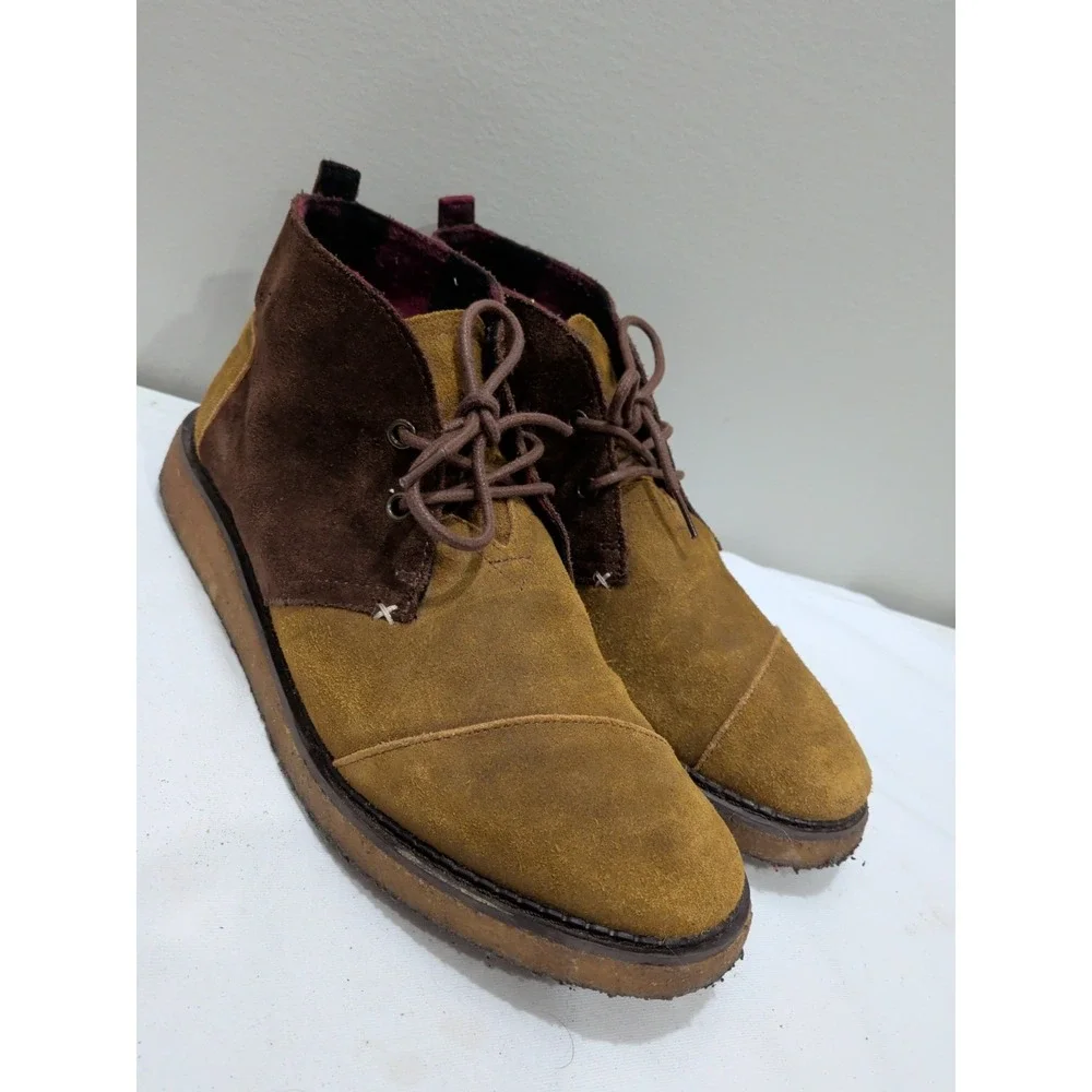 Toms Brown Suede Lace Up Chukka Boots Wedge men's Size 8.5